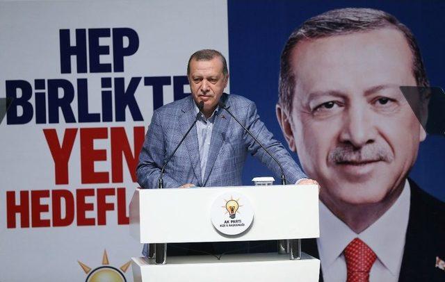 Cumhurbaşkanı Erdoğan Rize’de Ak Parti İl Danışma Meclisi Toplantısı’nda Konuştu (3)