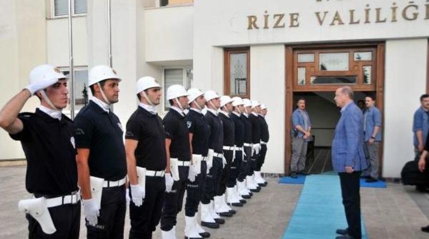 Cumhurbaşkanı Erdoğan&rsquo;Dan Sarp Sınır Kapısı&rsquo;Nda Inceleme (4)