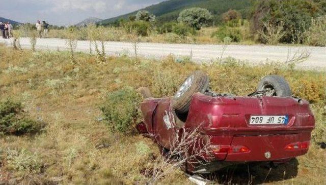 Hastane Yolunda Kaza; 3 Kardeş Öldü, 1 Kişi Yaralandı