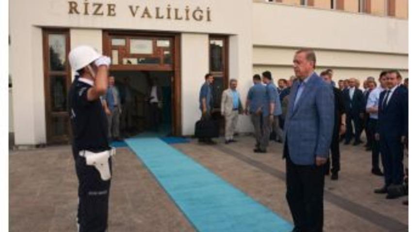 Cumhurbaşkanı Erdoğan Rize&rsquo;de Ak Parti İl Danışma Meclisi&rsquo;nde Konuştu (5)