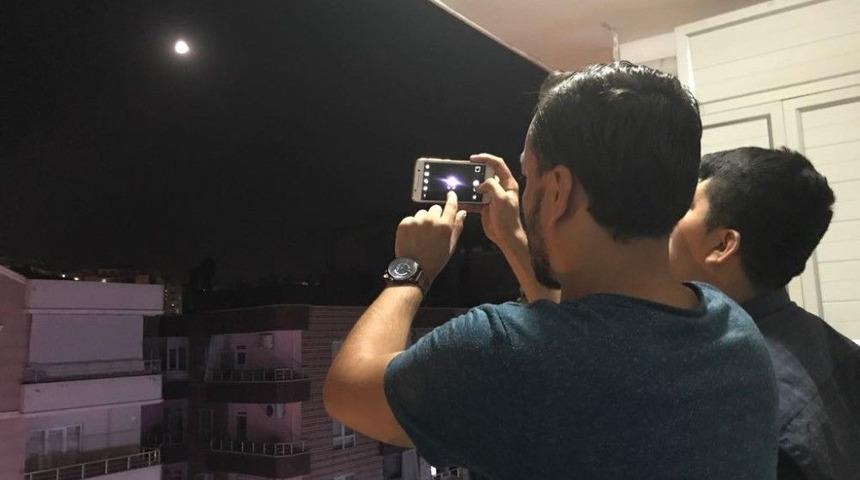 Batman&rsquo;da Ay Tutulması İlgiyle İzlendi