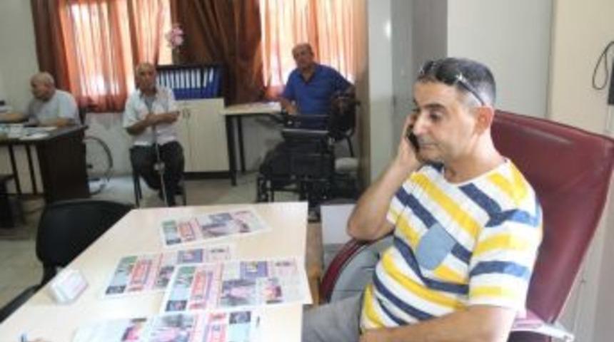 (&ouml;zel Haber) Bu Gazetenin Sahibi De &Ccedil;alışanları Da Engelli