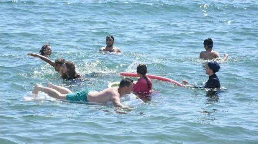 Sahillere Sıcak Akını