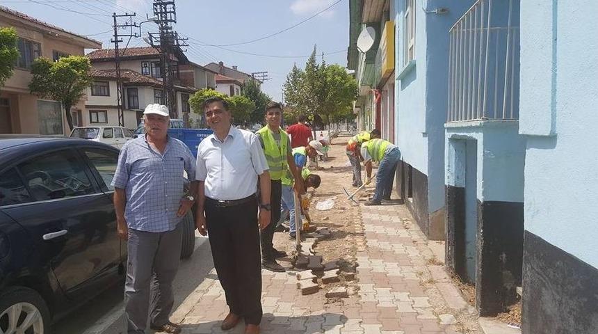 Pazaryeri İl&ccedil;esi Yenilenmeye Ve Değiştirilmeye Devam Ediyor