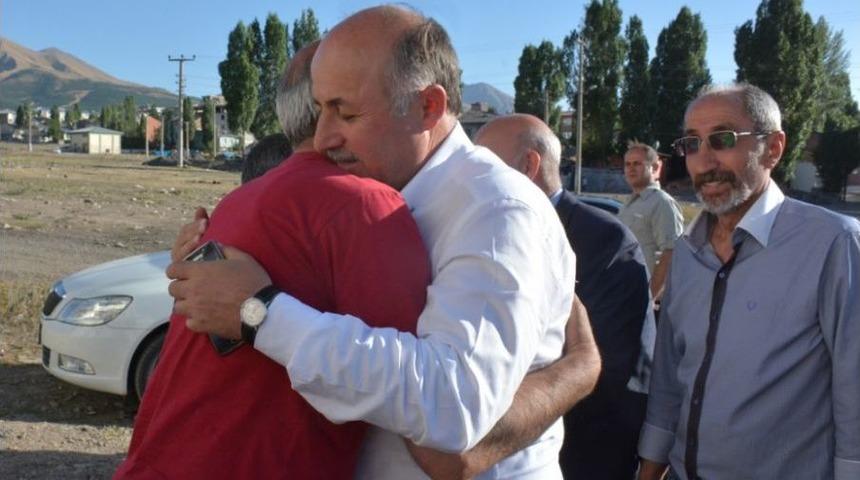 Vali Azizoğlu&rsquo;ndan Demir Ailesine Taziye Ziyareti