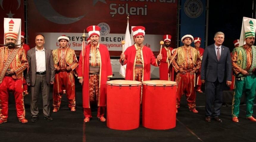 Beyşehir Belediyesi&rsquo;nden Şehit Aileleri Ve Gazilere &lsquo;mehteran&rsquo; Jesti