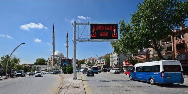 Trafik Bilgilendirme Ekranları Hayat Kurtarıyor