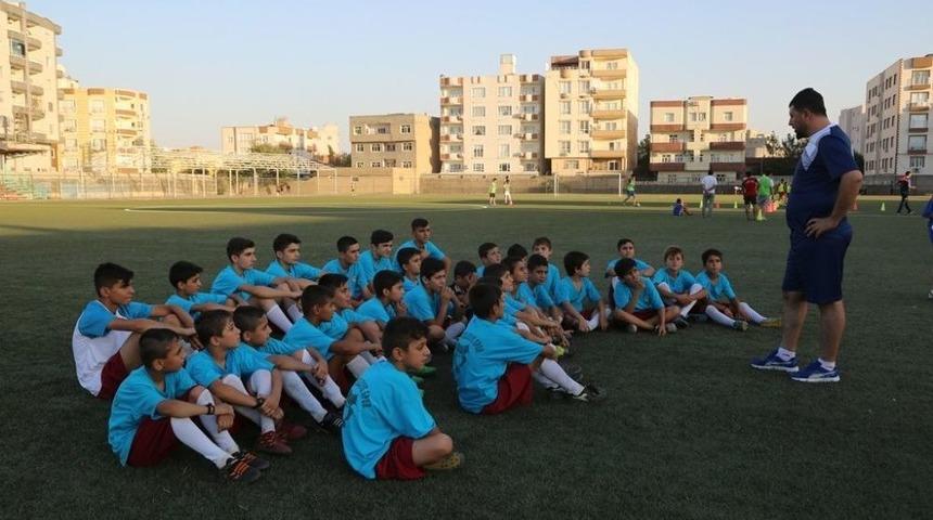 Cizre Belediyespor Altyapı &Ccedil;alışmalarına Başladı