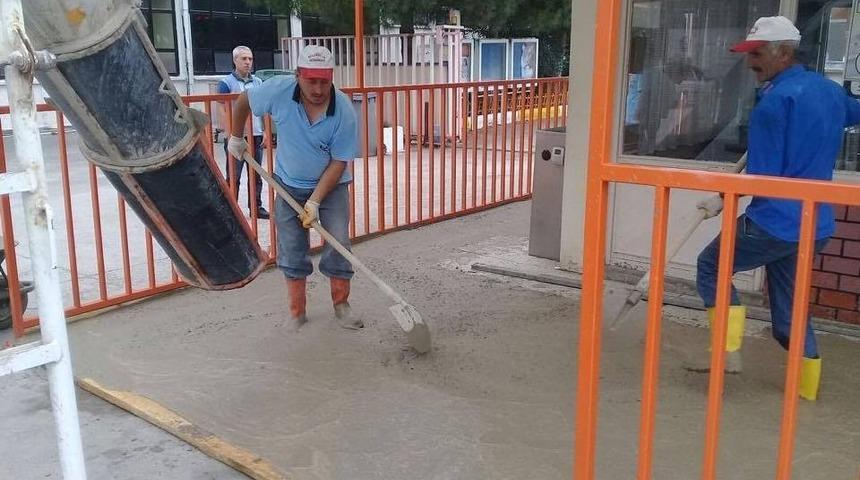 K&ouml;rfez&rsquo;de Kurumlara Destek S&uuml;r&uuml;yor