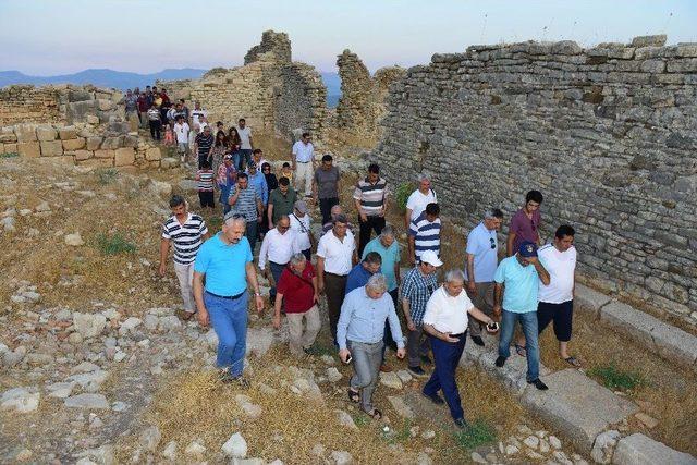 Milli Eğitim Müdürleri Antik Kenti Gezdi