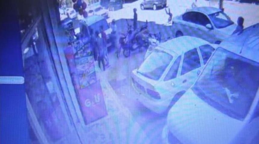 Motosikletin &Ccedil;ocuğa B&ouml;yle &Ccedil;arptı