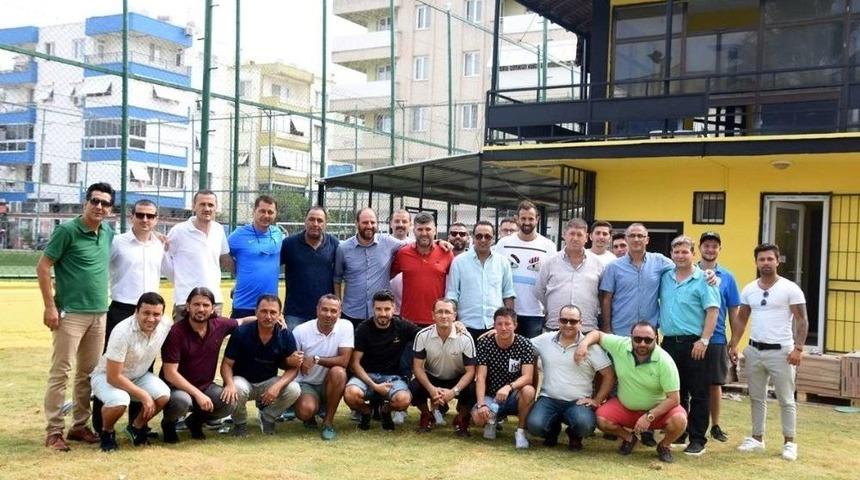 Aliağaspor&rsquo;un Efsaneleri Aliağa&rsquo;da Buluştu