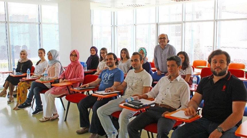 Osmek, Osmanlıca Meraklılarına Kapılarını A&ccedil;ıyor