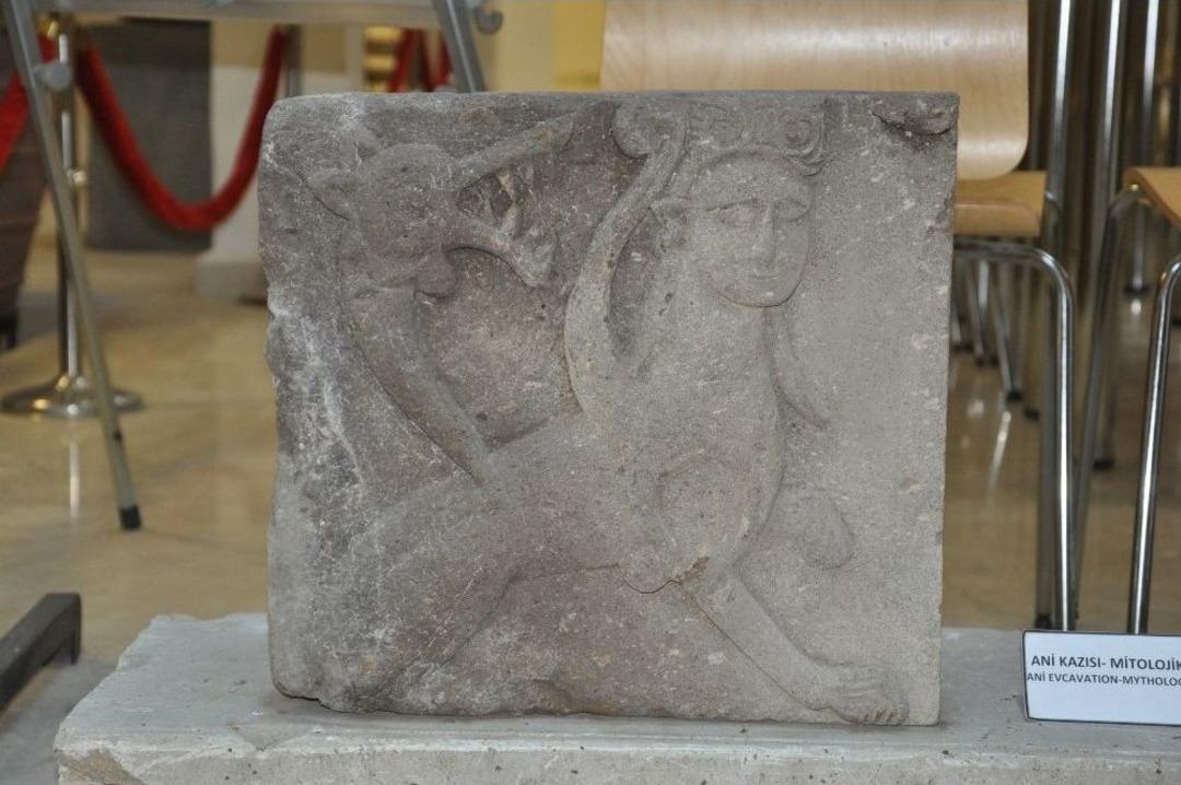 Ani&rsquo;de Kazı &Ccedil;alışmalarında Bulundu, M&uuml;zede Sergileniyor