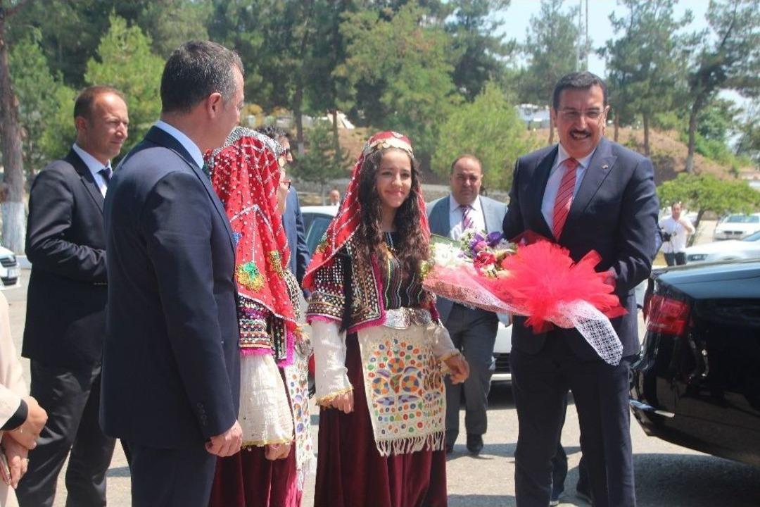G&uuml;mr&uuml;k Ve Ticaret Bakanı T&uuml;fenk&ccedil;i Bilecik&rsquo;te