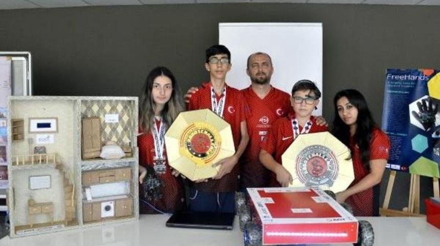 D&uuml;ş&uuml;nce G&uuml;c&uuml;yle Engelleri Aşan Robotlar