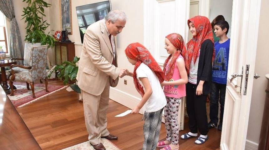 Kur&rsquo;an Kursu &Ouml;ğrencilerinden Vali G&uuml;ven&ccedil;er&rsquo;e Davet