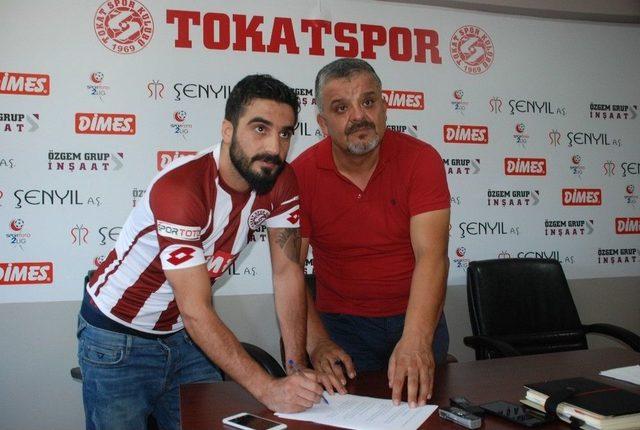 Tokatspor 4 Futbolcu İle Sözleşme İmzaladı