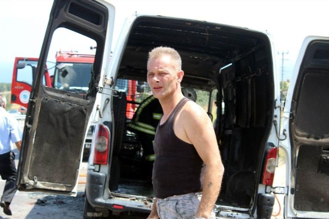 Seyir Halindeki Ara&ccedil; K&uuml;l Oldu