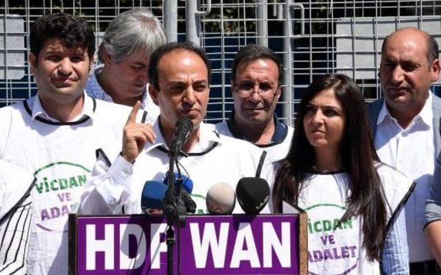 Hdp'nin 'vicdan Ve Adalet Nöbeti' Van'da Başladı