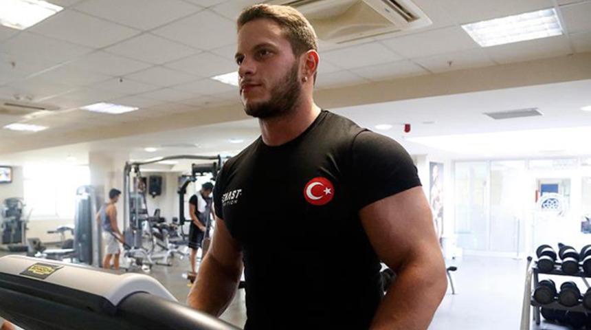 D&uuml;nya şampiyonluğu '50 Cent' ile geldi