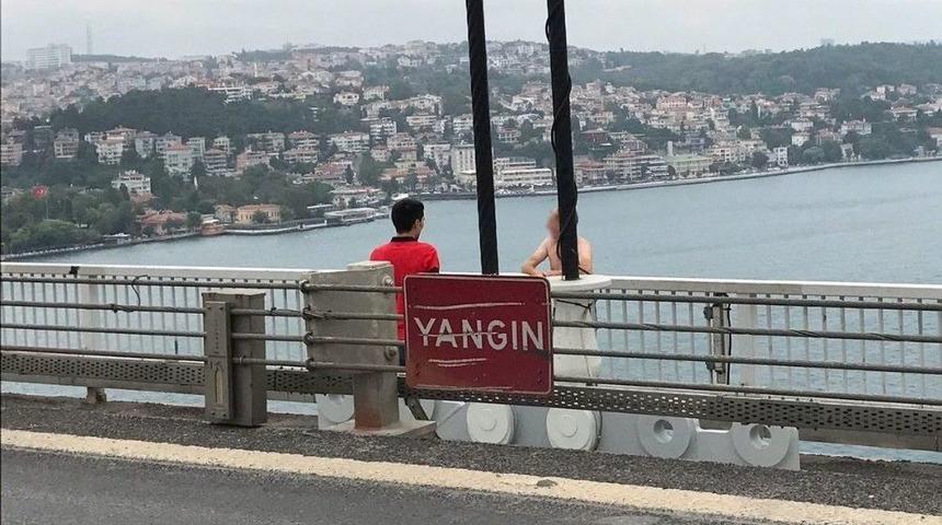 Fsm K&ouml;pr&uuml;s&uuml;&rsquo;nde İntihar