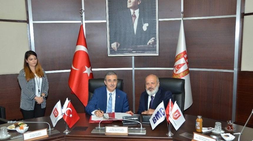 Savunma Sanayii M&uuml;steşarlığından 529 Ara&ccedil; Alımı İ&ccedil;in S&ouml;zleşme