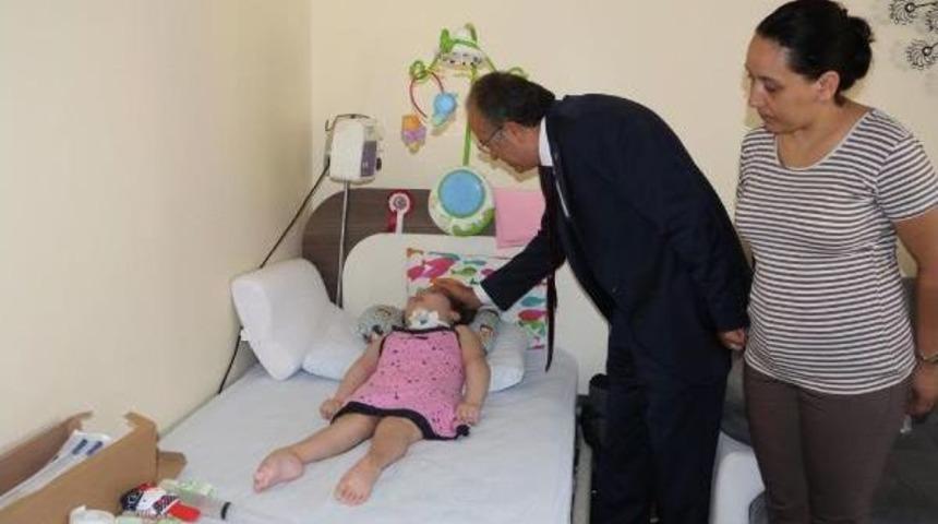 Yatağa Mahkum Beyza'ya Yardım Eli