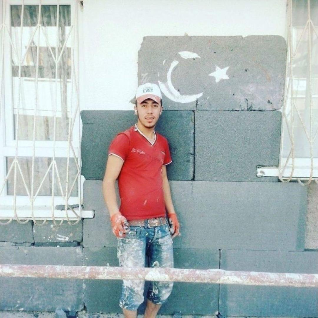 Dev Dalgalar Arasında Dehşet, Liseli Gen&ccedil; Kayıp