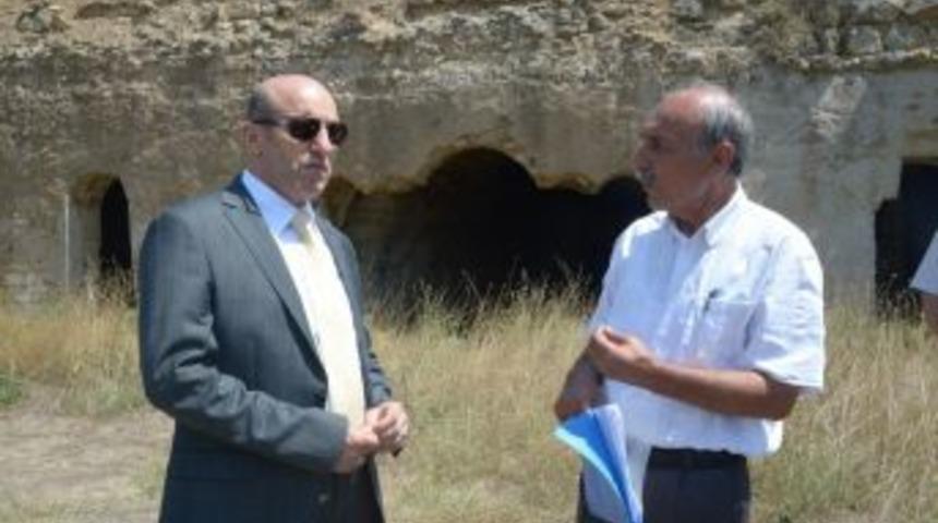 (düzeltme) Vali Çiftçi Seyfioğlu Tabyalarını İnceledi