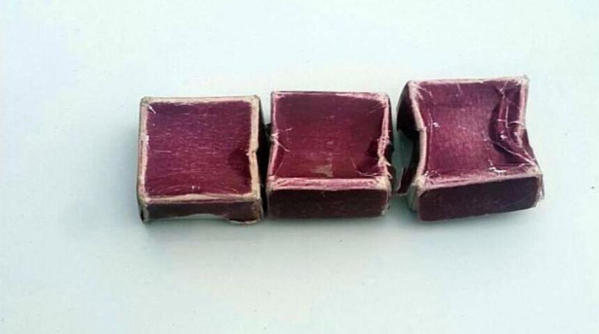 Ka&ccedil;ak Yolla Değerli Taşları Satmaya &Ccedil;alışan 2 Kişi Serbest Bırakıldı