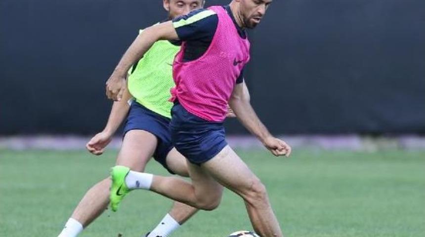 Osmanlıspor'da Hazırlıklar &Ccedil;ift Idmanla S&uuml;rd&uuml;