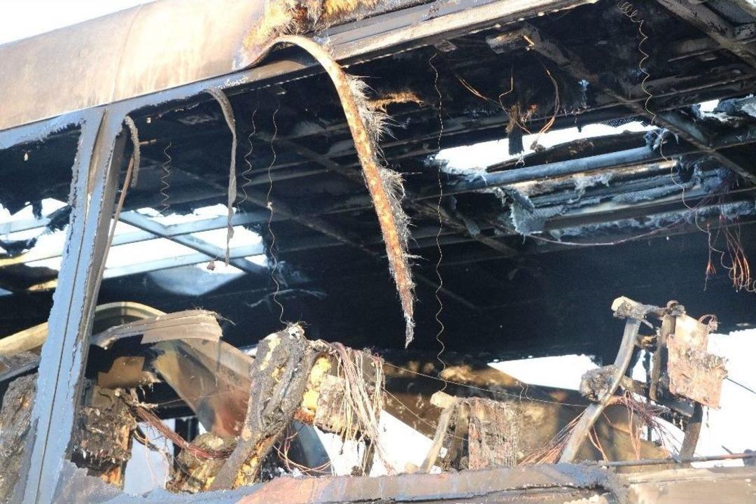 Sakarya&rsquo;da Yolcu Otob&uuml;s&uuml; Alev Alev Yandı