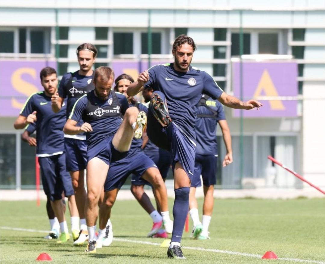 Osmanlıspor G&uuml;n&uuml; &Ccedil;ift Antrenmanla Tamamladı