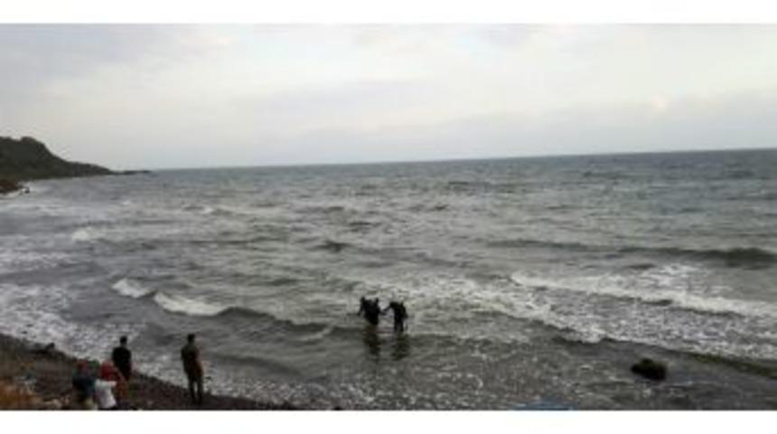 Denizde Kaybolan &Uuml;nl&uuml; Jokeyin Cansız Bedeni Bulundu