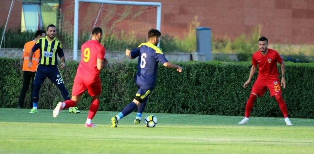 Kayserispor, Tarsus İdman Yurdu İle Hazırlık Ma&ccedil;ı Oynadı