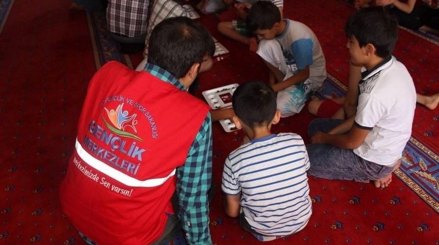 Erzincan Gen&ccedil;lik Merkezinde Yaz Programları Devam Ediyor