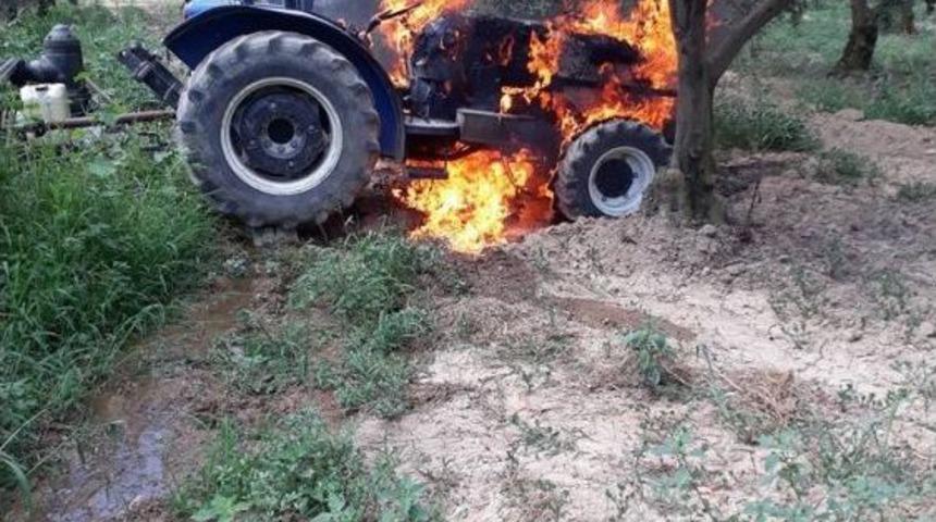 Zeytin Sularken Trakt&ouml;r&uuml; Yandı