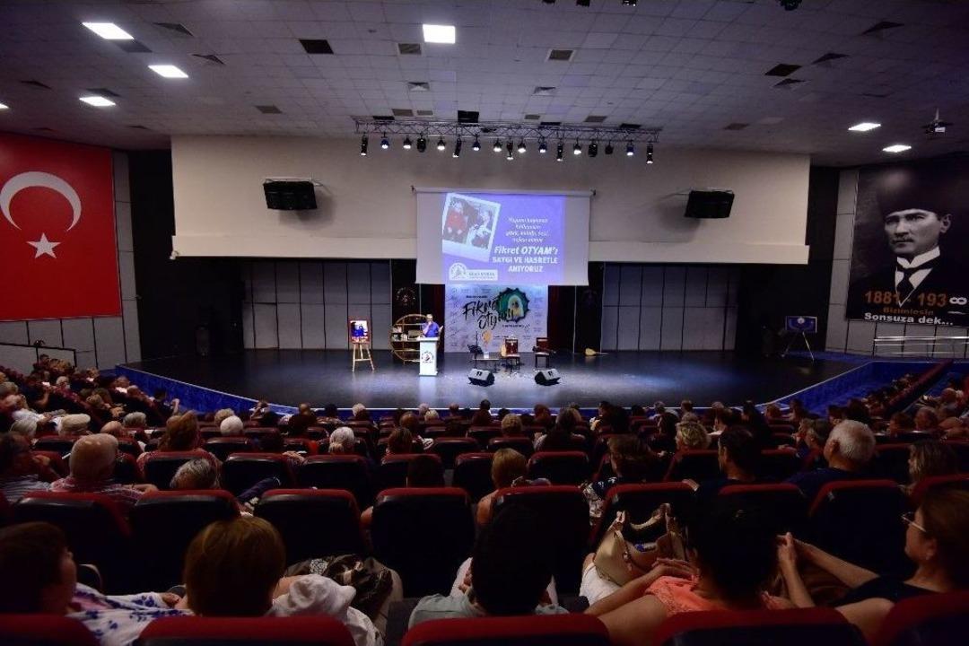 Fikret Otyam, T&uuml;rk&uuml;lerle Anıldı