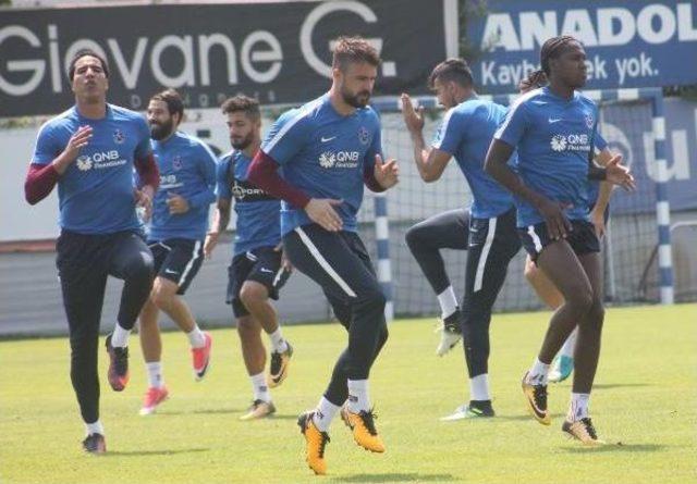 Trabzonspor’Da Neşeli Antrenman