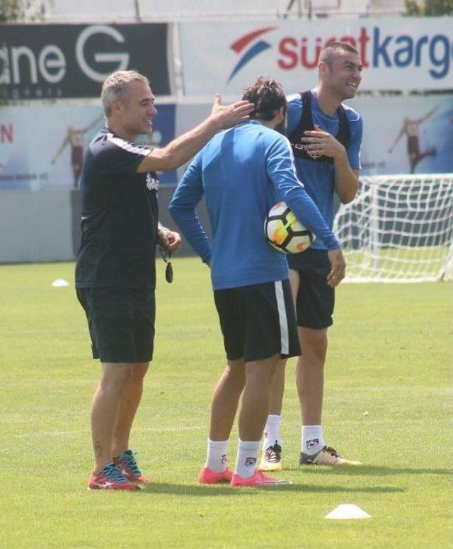 Trabzonspor’Da Neşeli Antrenman