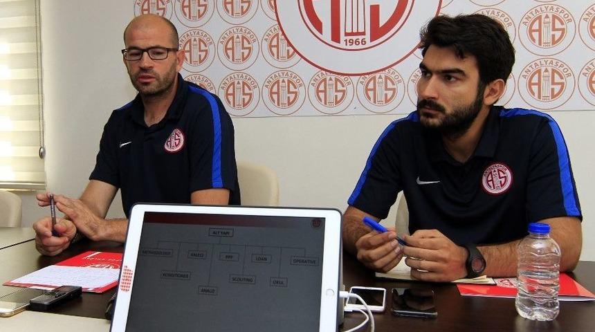 Gelen Talepler Antalyaspor Altyapı Direkt&ouml;r&uuml; İspanyol Badia&rsquo;yı Şaşırttı