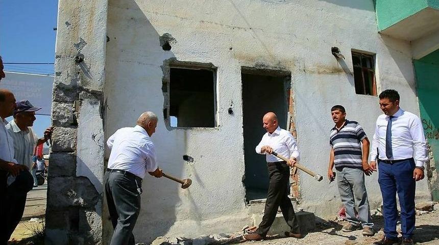 Yunus Emre Mahallesinde Kentsel Dönüşüm Çalışmaları Başlıyor