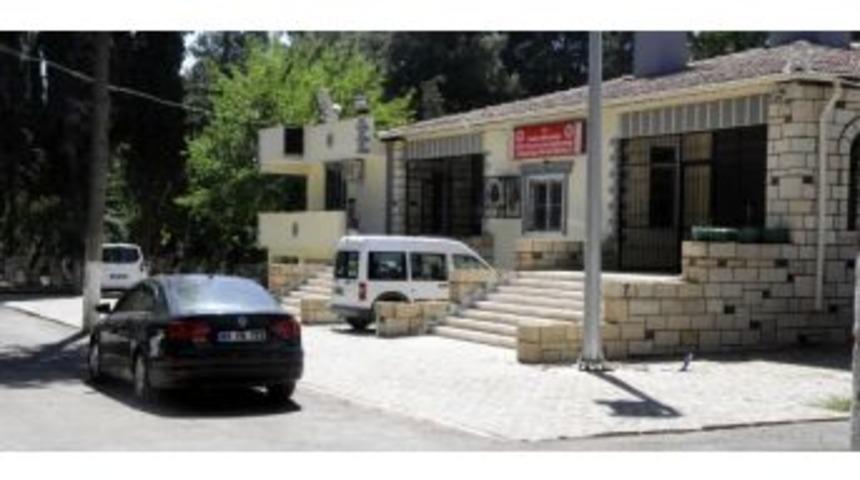 Otomobilin &Ccedil;arptığı Suriyeli Yaşlı Kadın &Ouml;ld&uuml;