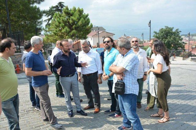 Başkan Doğan, Kocaeli Fotoğrafçılar Odası Üyeleriyle Bir Araya Geldi