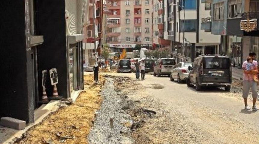 G&uuml;ng&ouml;ren&rsquo;de Yol Yapım &Ccedil;alışmaları Aralıksız S&uuml;r&uuml;yor