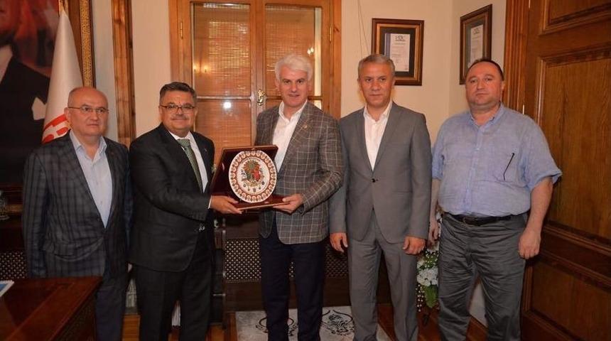 Ak Parti Bursa Milletvekili Şahin Ve Başkan Yağcı Bir Araya Geldi