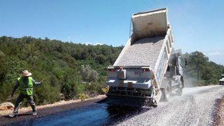 Fethiye Ve Seydikemer’de Yol Çalışmaları Sürüyor