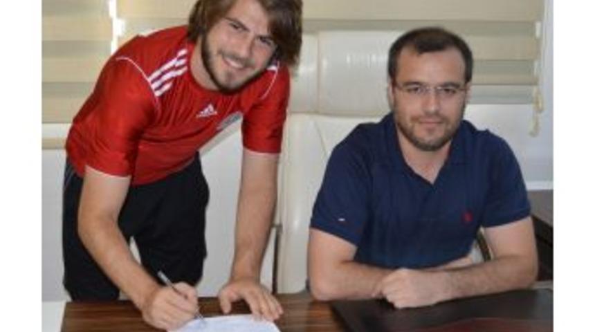 Turgutluspor&rsquo;da Aziz Ceylan İmzaladı