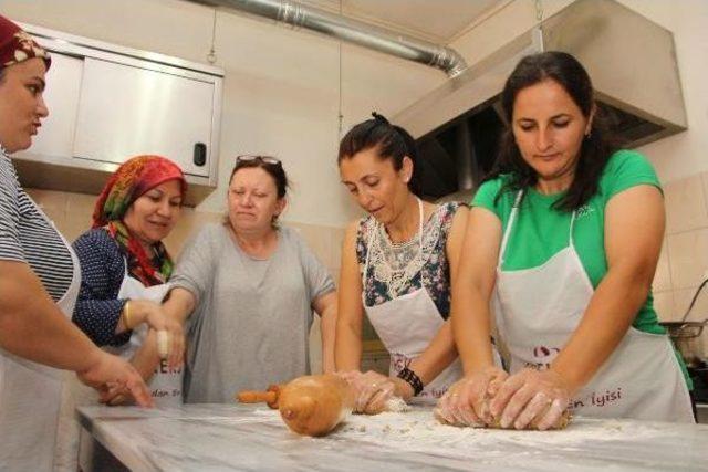 Manisa'da Glutensiz Mutfak Aşçıları Kursu